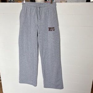 Cult Favorite Wide Leg NYC Sweatpants! Medium